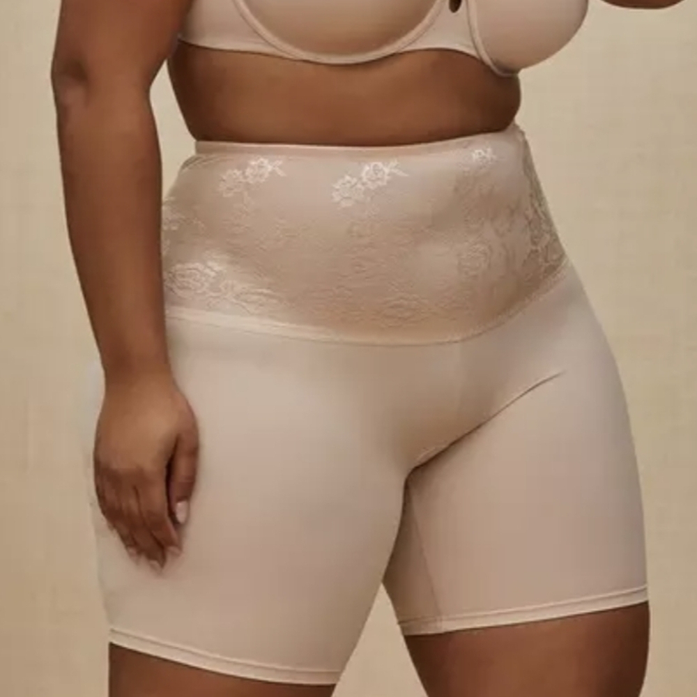 torrid Nude High-Waist Lace-Panel Body Shorts Sz.5 NWT